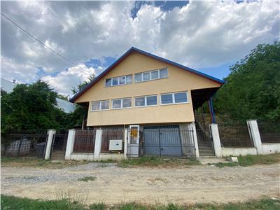 Casa tip duplex de vanzare in Corunca