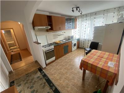 Apartament cu 3 camere de vanzare in Cornisa