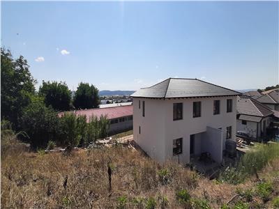 De vanzare casa/ duplex in cartierul rasaritului, cu 321mp teren Sancraiul de Mures