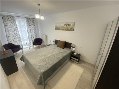 Apartament cu doua camere de inchiriat in complexul Maurer,cu loc de parcare subteran