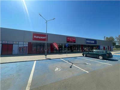 De inchiriat spatii comerciale in Shopping City Pascani str.Moldovei