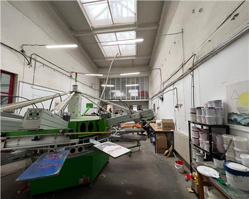 De vanzare spatiu industrial