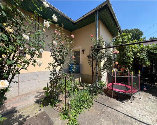 De vanzare casa zona Budai